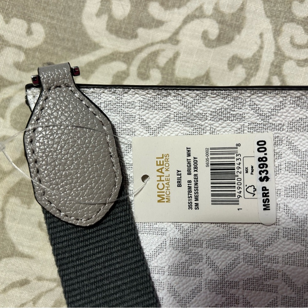 Michael Kors Gray and white small crossbody Bag - Picture 6 of 12